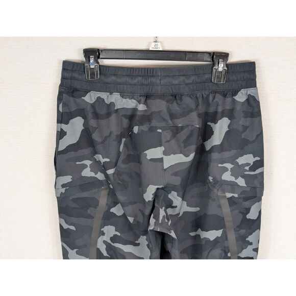 Under Armour Fitted Camouflage Cargo Joggers HeatGear Men's Sze Large - Picture 7 of 11